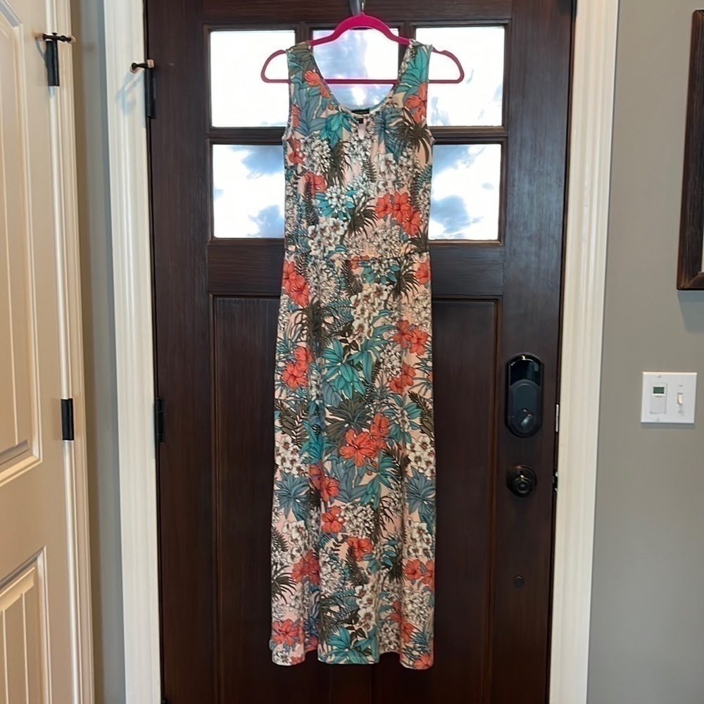 BEAUTIFUL  floral sleeveless maxi dress Talbots XS Boho cottagecore beachy